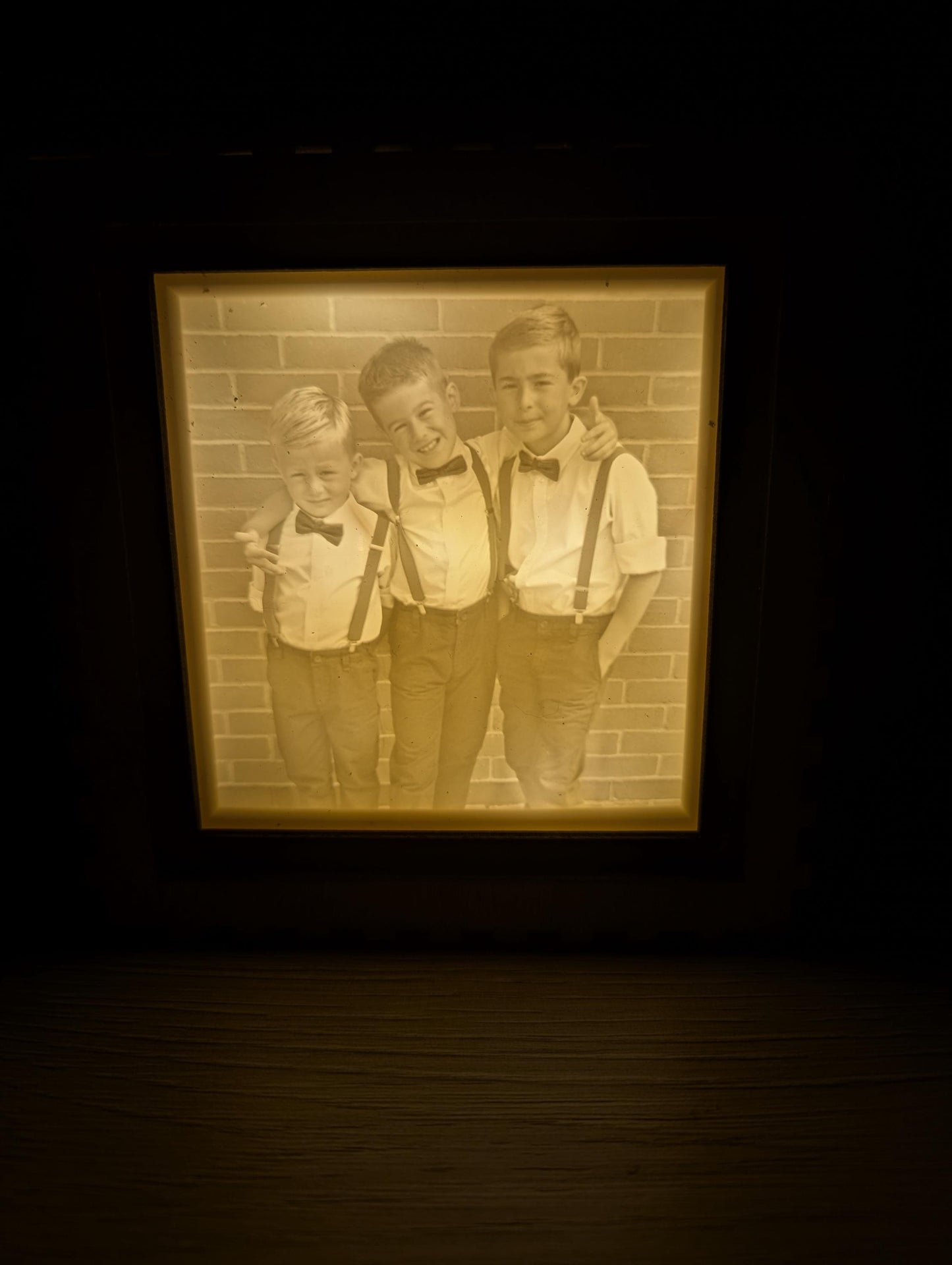 Turn your old photos into a USB Night Light, Engraved Lithophane