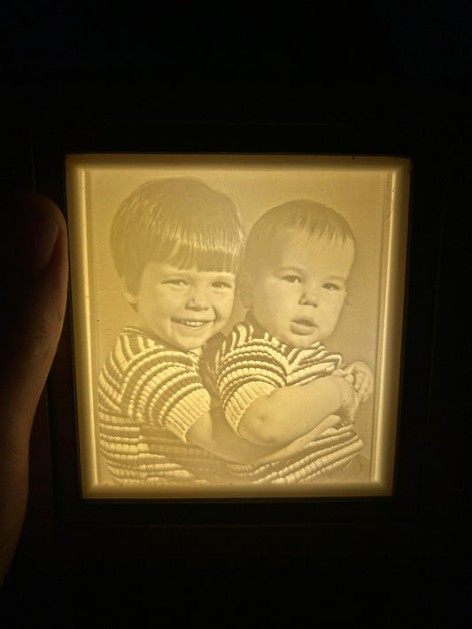 Turn your old photos into a USB Night Light, Engraved Lithophane